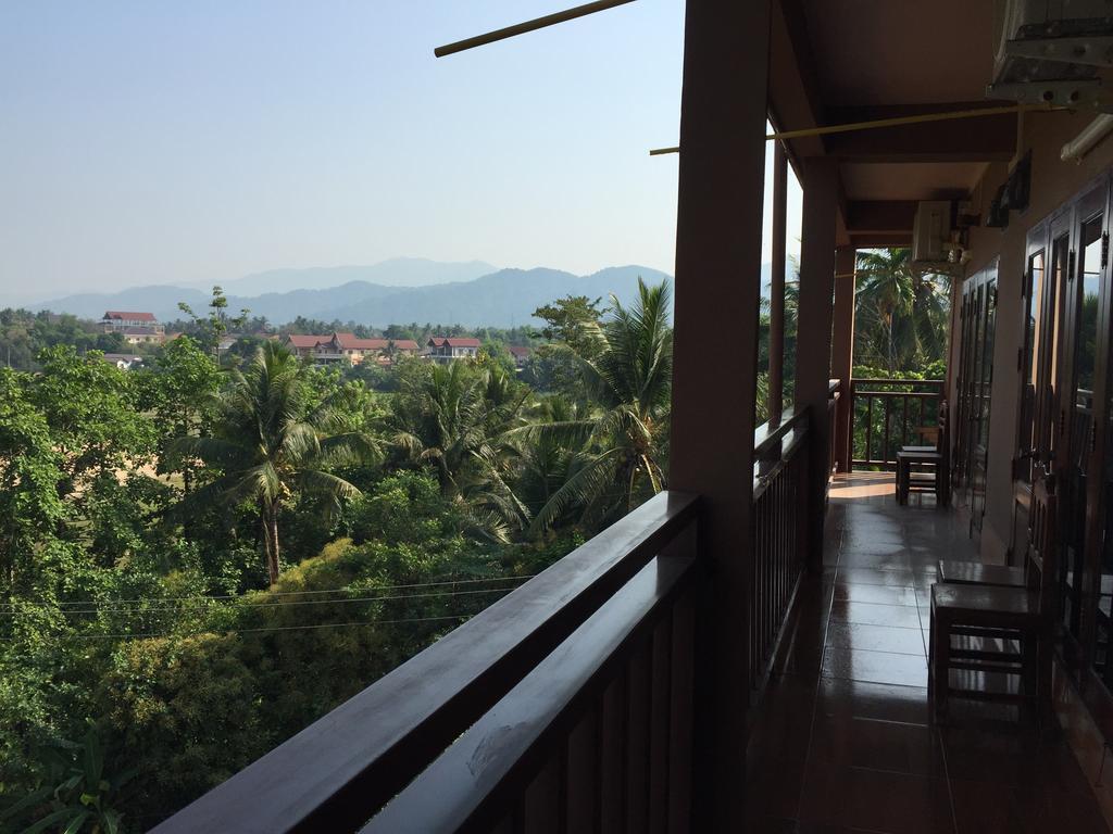 Happy River View Hotel 방 비엥 외부 사진