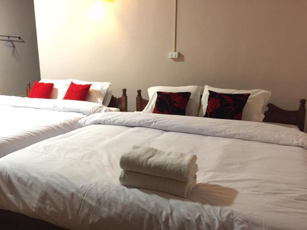 Happy River View Hotel 방 비엥 외부 사진