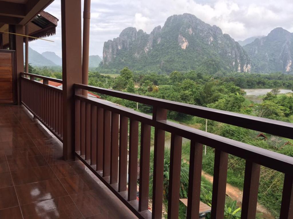 Happy River View Hotel 방 비엥 외부 사진