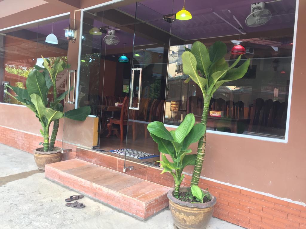 Happy River View Hotel 방 비엥 외부 사진