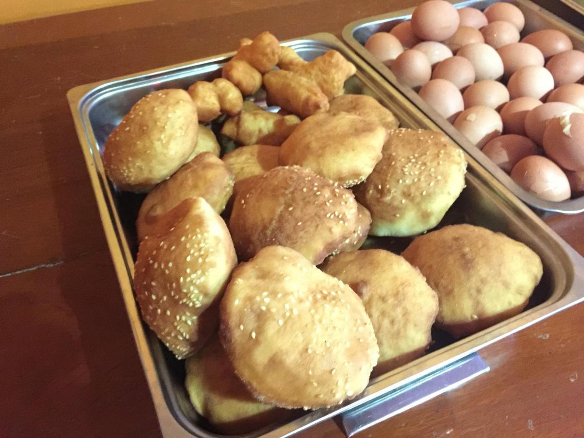 Happy River View Hotel 방 비엥 외부 사진